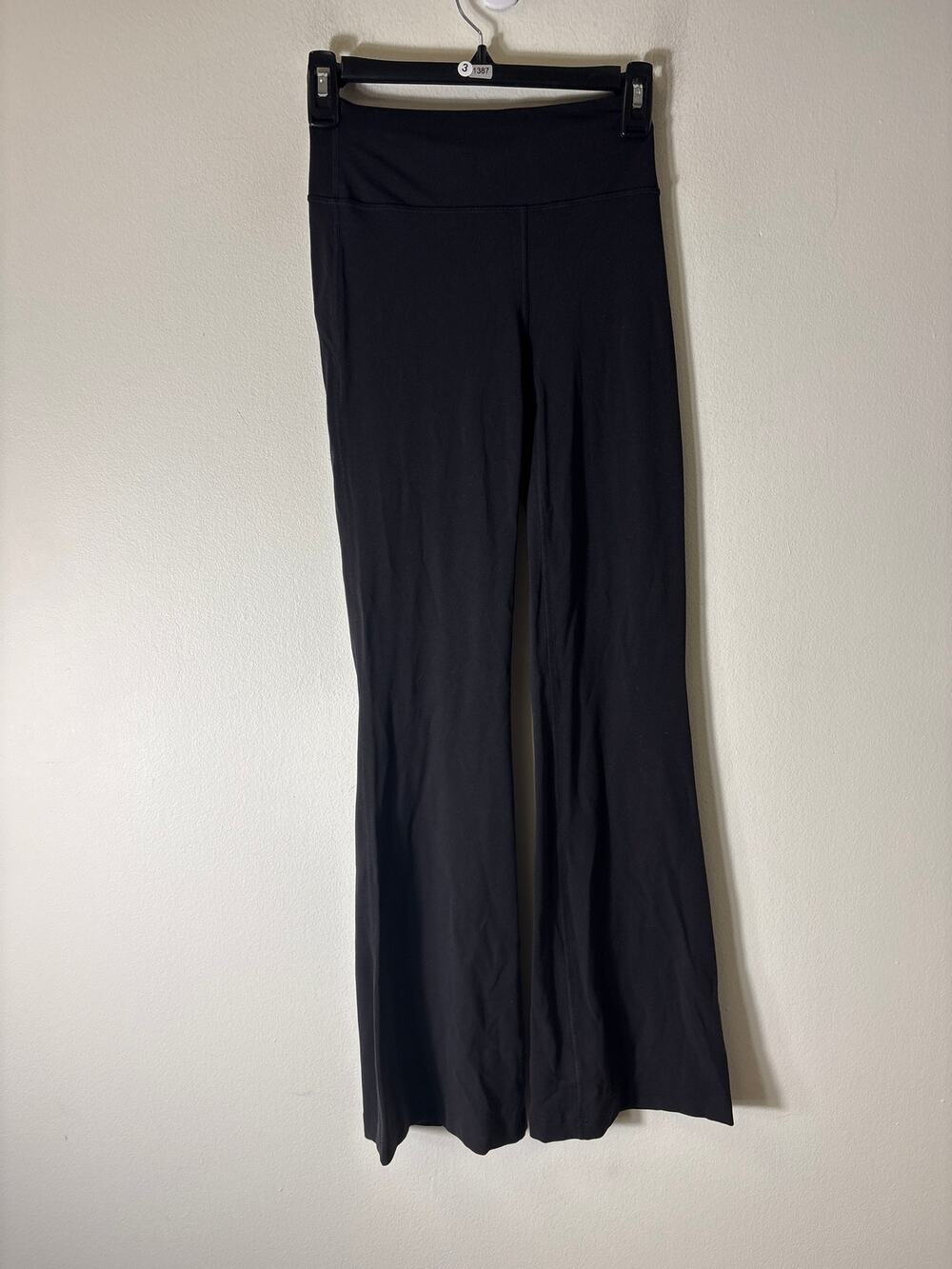 NWT Lululemon Groove HR Nulu Flared Pant *Short Sz 4